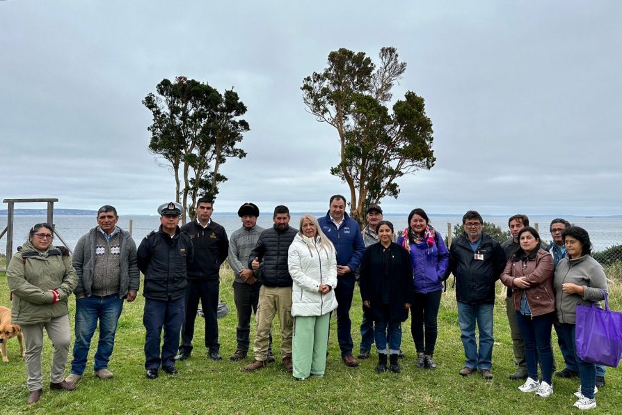 EN HUALAIHUÉ SE CONFORMÓ MESA DE CARPINTERÍA DE RIBERA